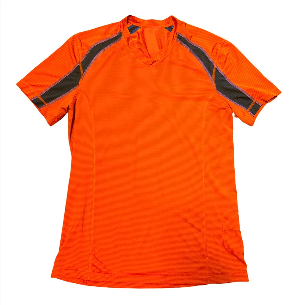 Lululemon top